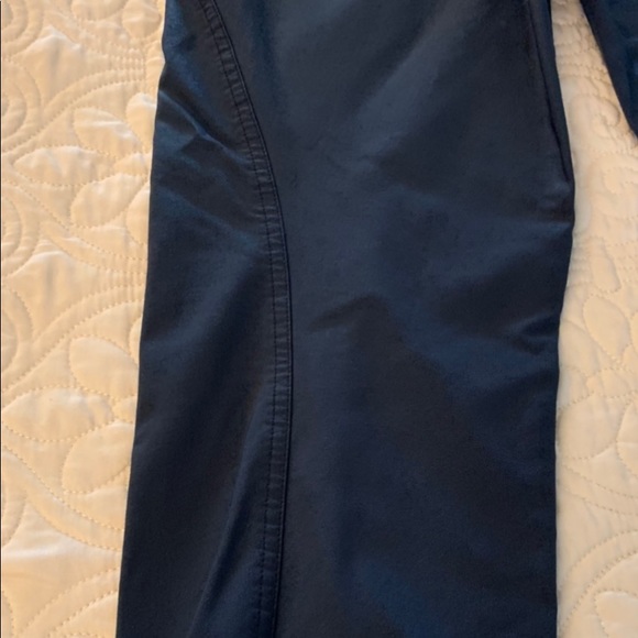 Vera Wang Capris - SP - Picture 3 of 3